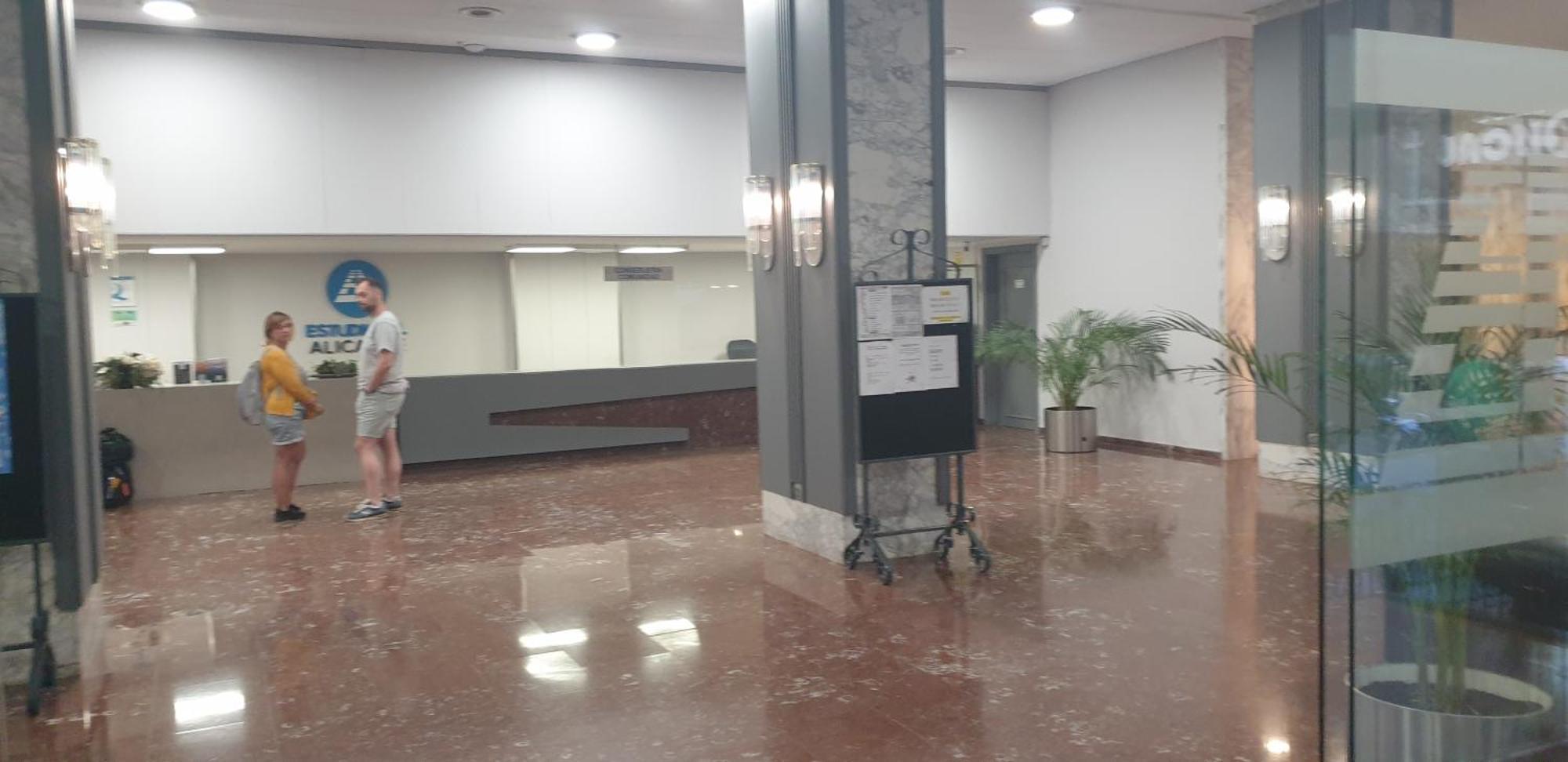 Estudiotel 95 Centro Аликанте Экстерьер фото